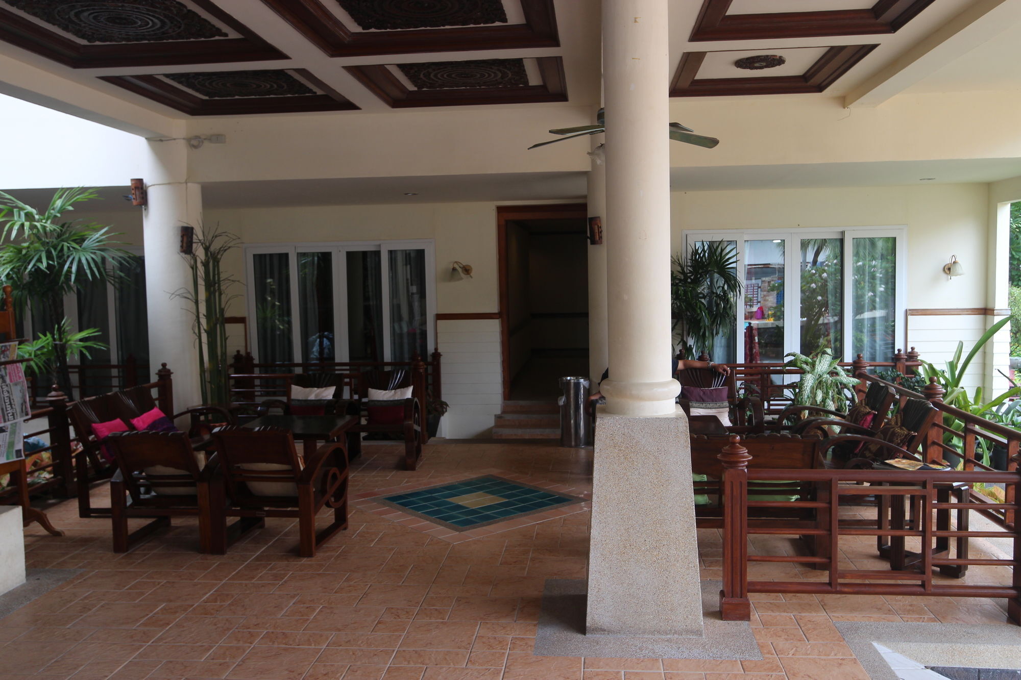 Phi Phi Hotel Exterior foto